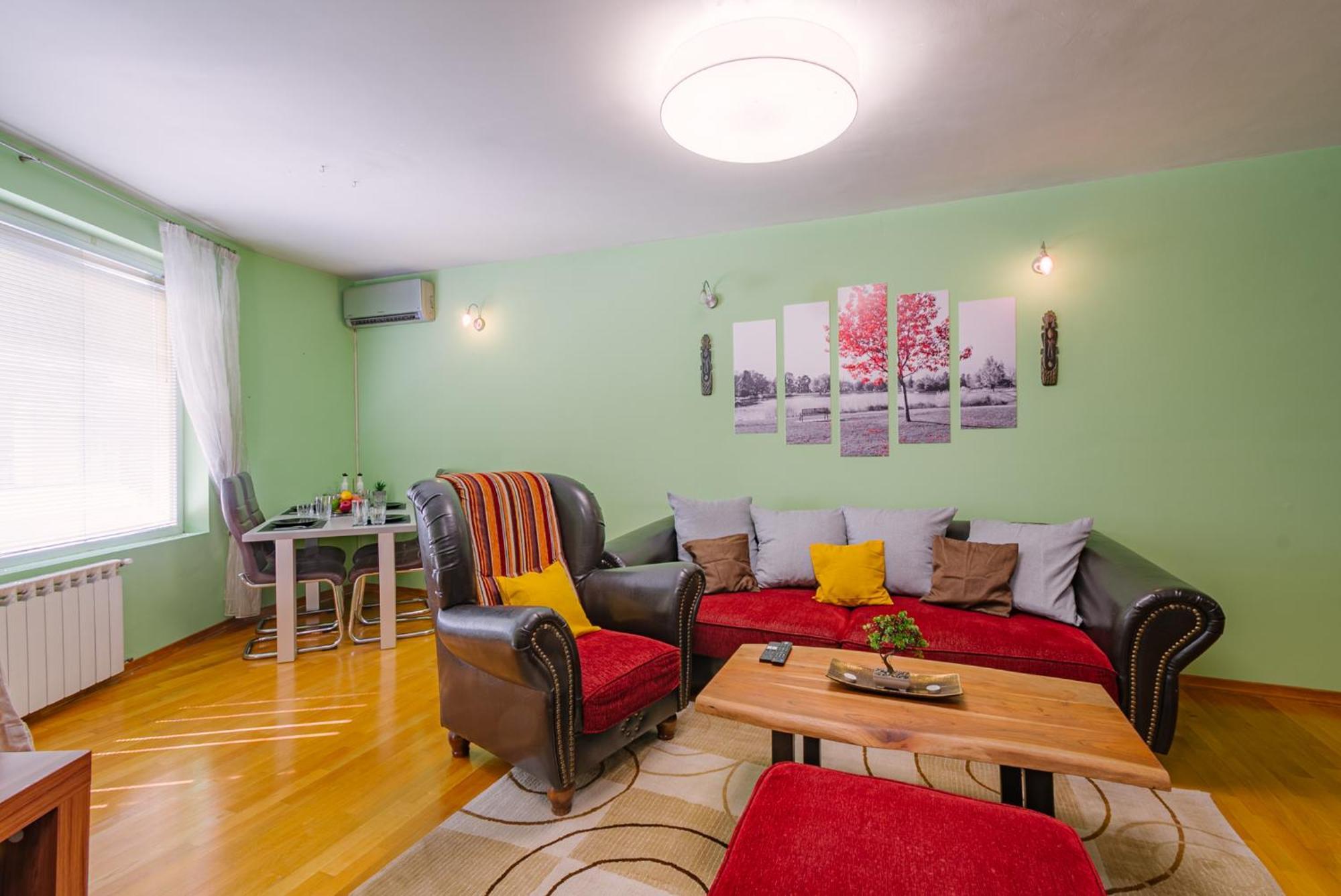 Top Center Spacious Apartment With Ac And Free Underground Parking Sofia Exterior photo